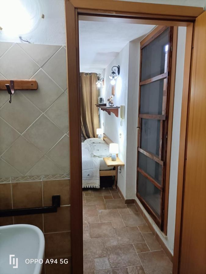 La Taverna Di Angela Amendolara Εξωτερικό φωτογραφία